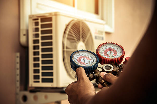Professional Hvac Installation technician working in Grover, NC